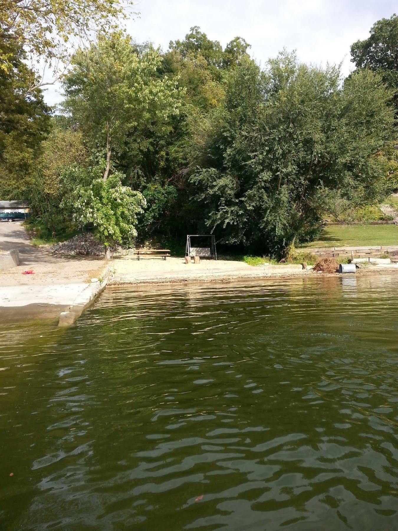 Wilsons On The Lake Hotell Camdenton Exteriör bild